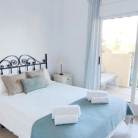 Lagos Del Castillo By Costa